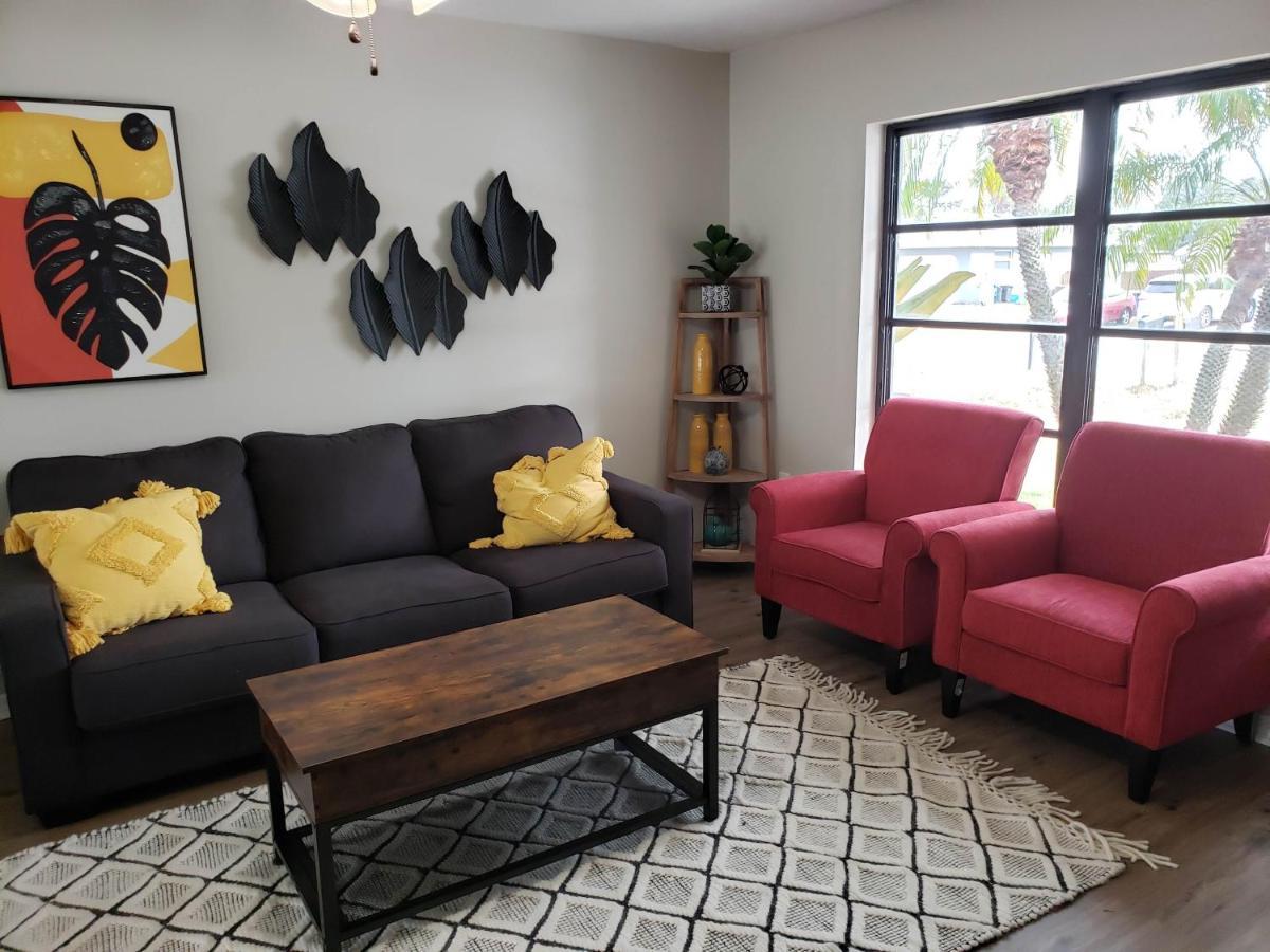 Shell Near The Sea, 2-Br Pet Friendly Home Venice Luaran gambar